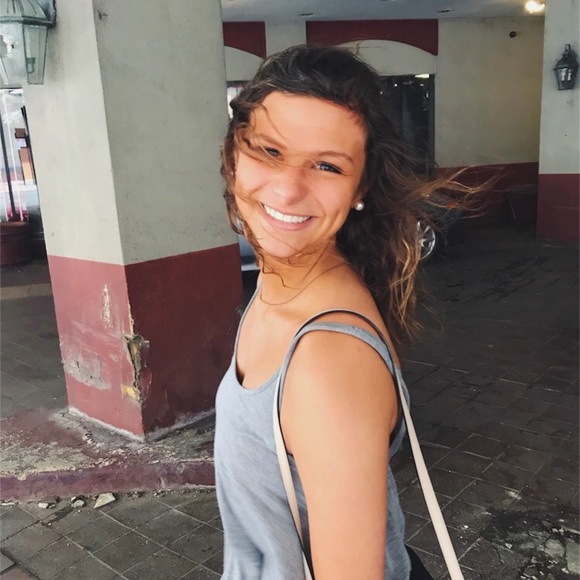 Meet your Posher, Grace - Picture 1 of 1